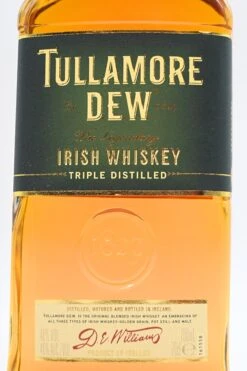 Tullamore Dew - The Legendary Irish Whiskey -Der Schnapsstodl Verkäufe DSC00637