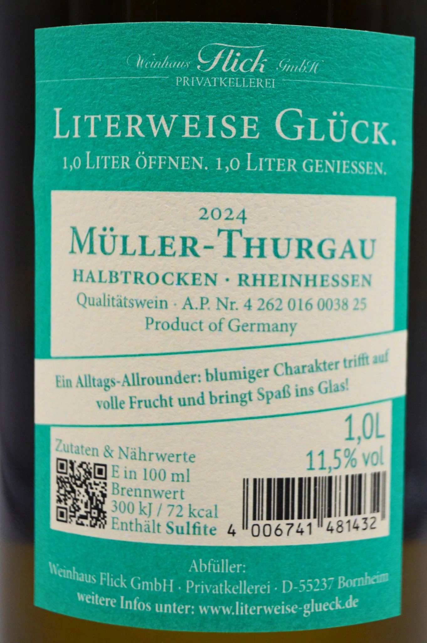 Weinhaus Flick - MÜLLER THRUGAU Halbtrocken Literweise Glück 8 Weinhaus Flick - MÜLLER THRUGAU Halbtrocken Literweise Glück – Bild 6