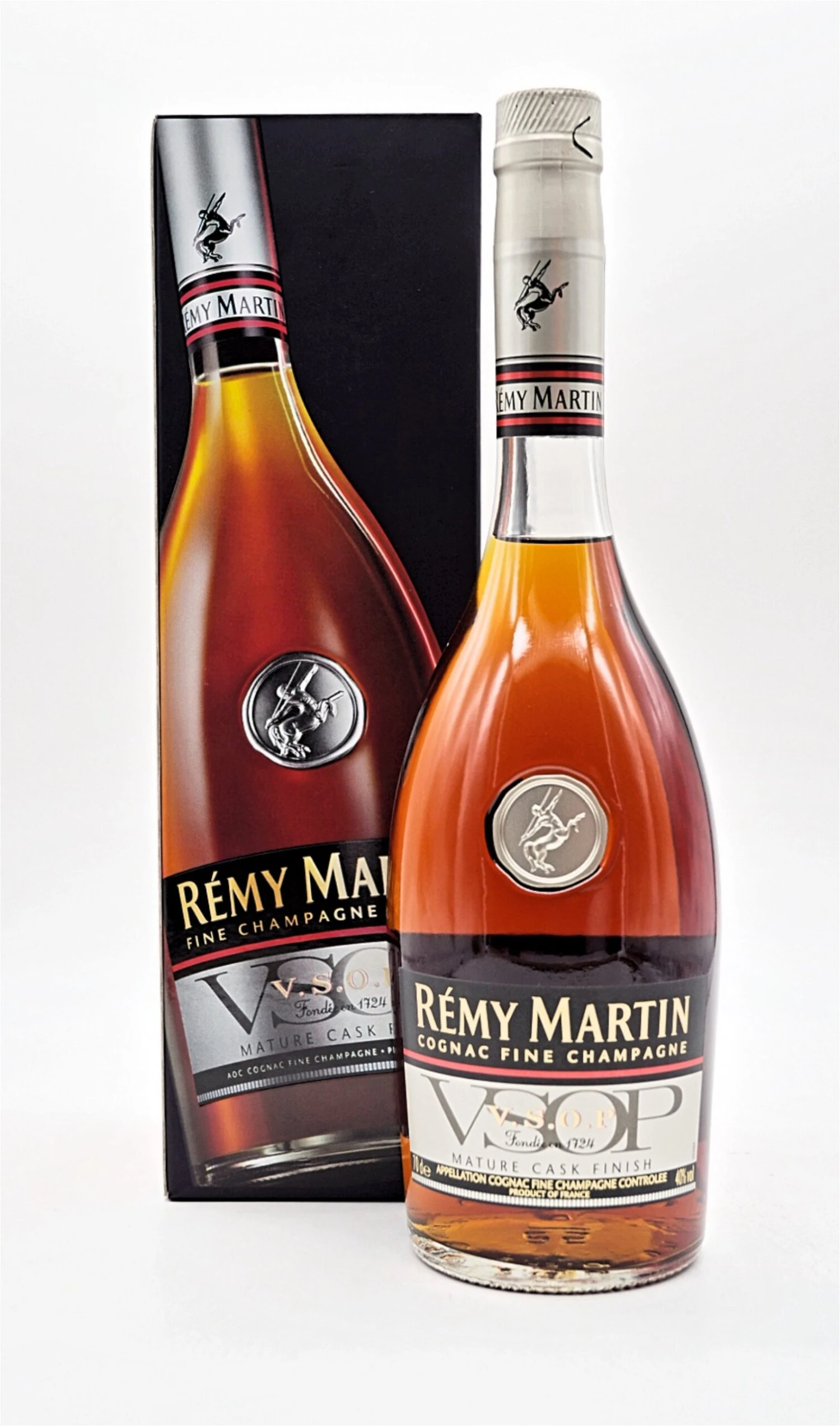 Remy Martin - VSOP Mature Cask Finish Cognac Fine Champagne 3 Remy Martin - VSOP Mature Cask Finish Cognac Fine Champagne