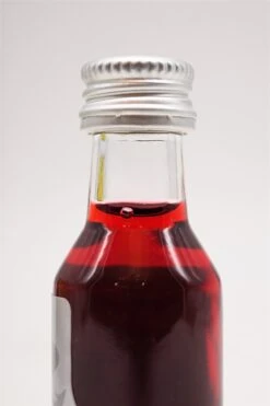 Ficken - Jostabeerenlikör Kleinflaschen -Der Schnapsstodl Verkäufe dsc08085mkgrohk3cvpsj