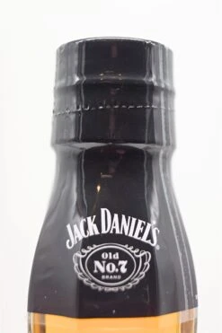Jack Daniels - Old No 7 Tennessee Whiskey 1L -Der Schnapsstodl Verkäufe dsc08700