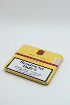 Leon Jimenes - Petites Blond